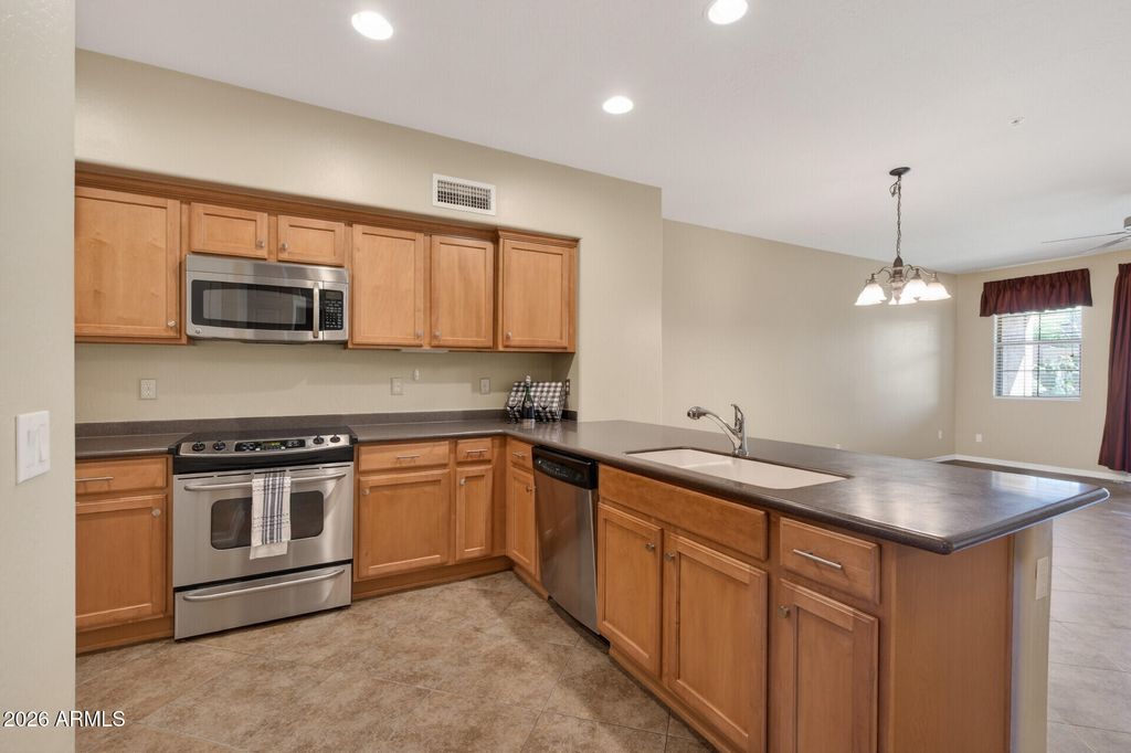 Photo of 2110 W Tallgrass Trail #132, Phoenix, AZ 85085 (MLS # 7030912)