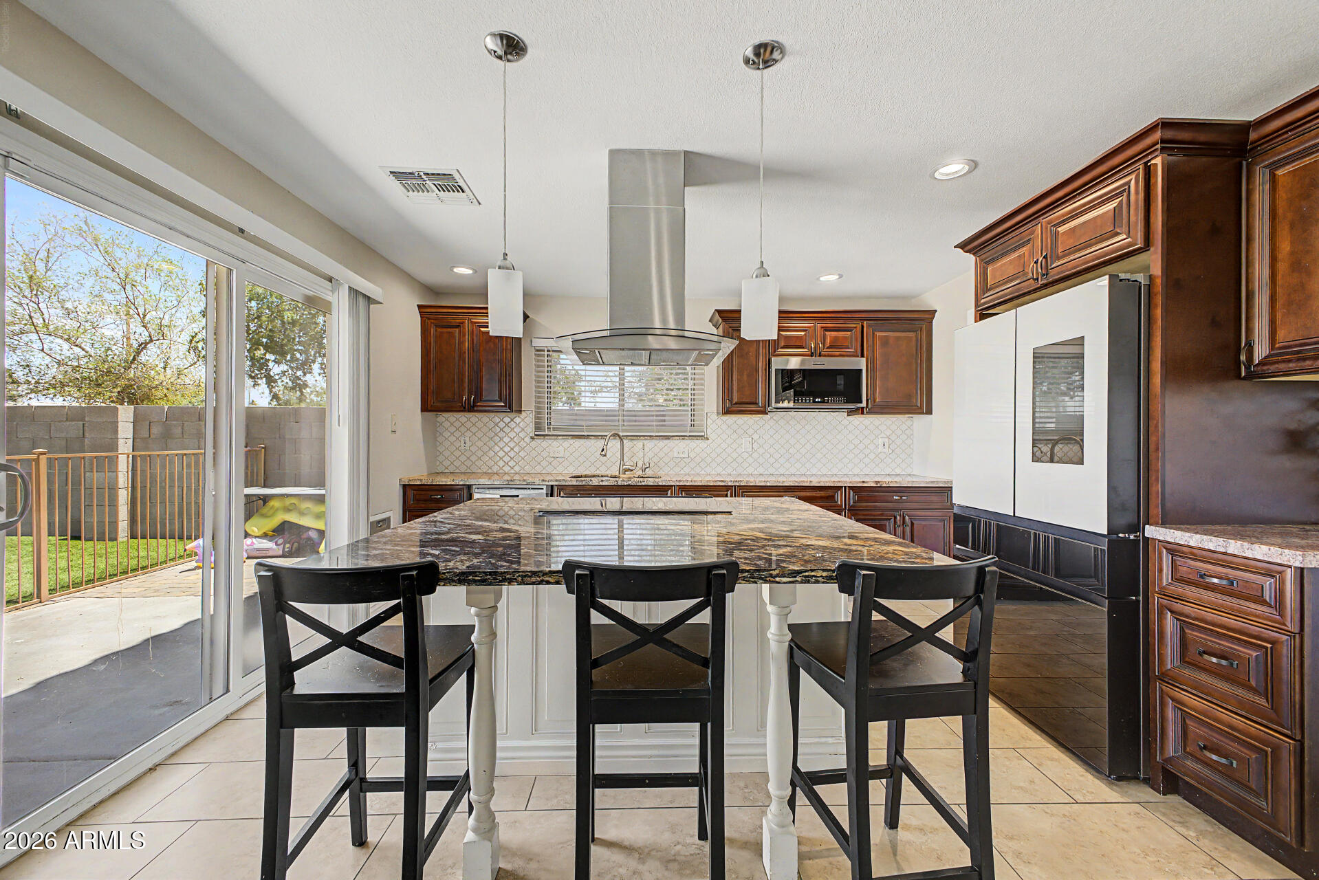 11556 E FLOWER Circle