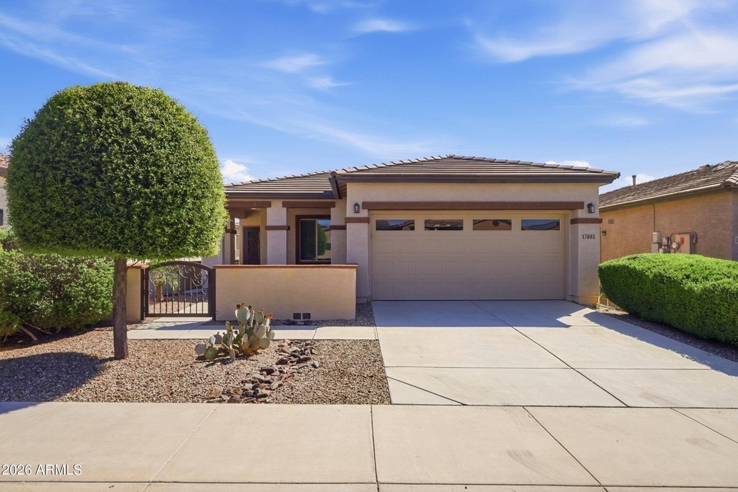 17881 W SILVER FOX Way