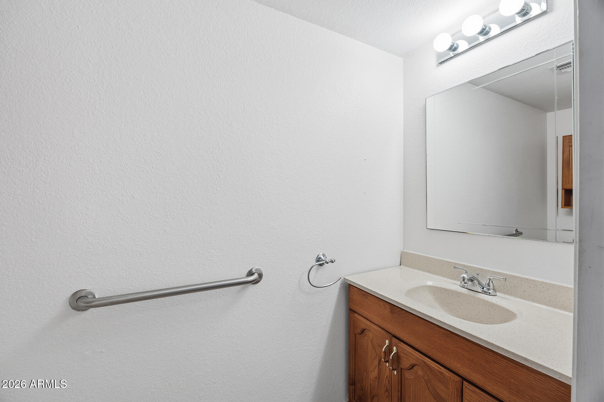 5704 E AIRE LIBRE Avenue 1048