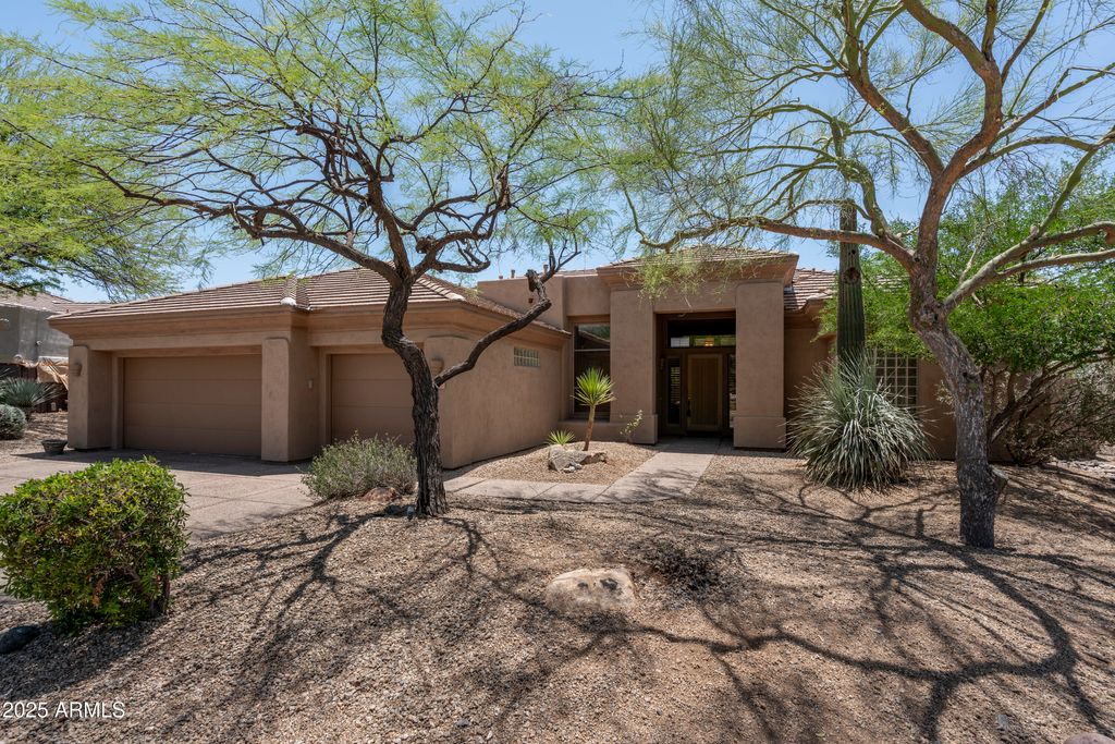 Photo of 6917 E Night Glow Circle, Scottsdale, AZ 85266 (MLS # 6876443)