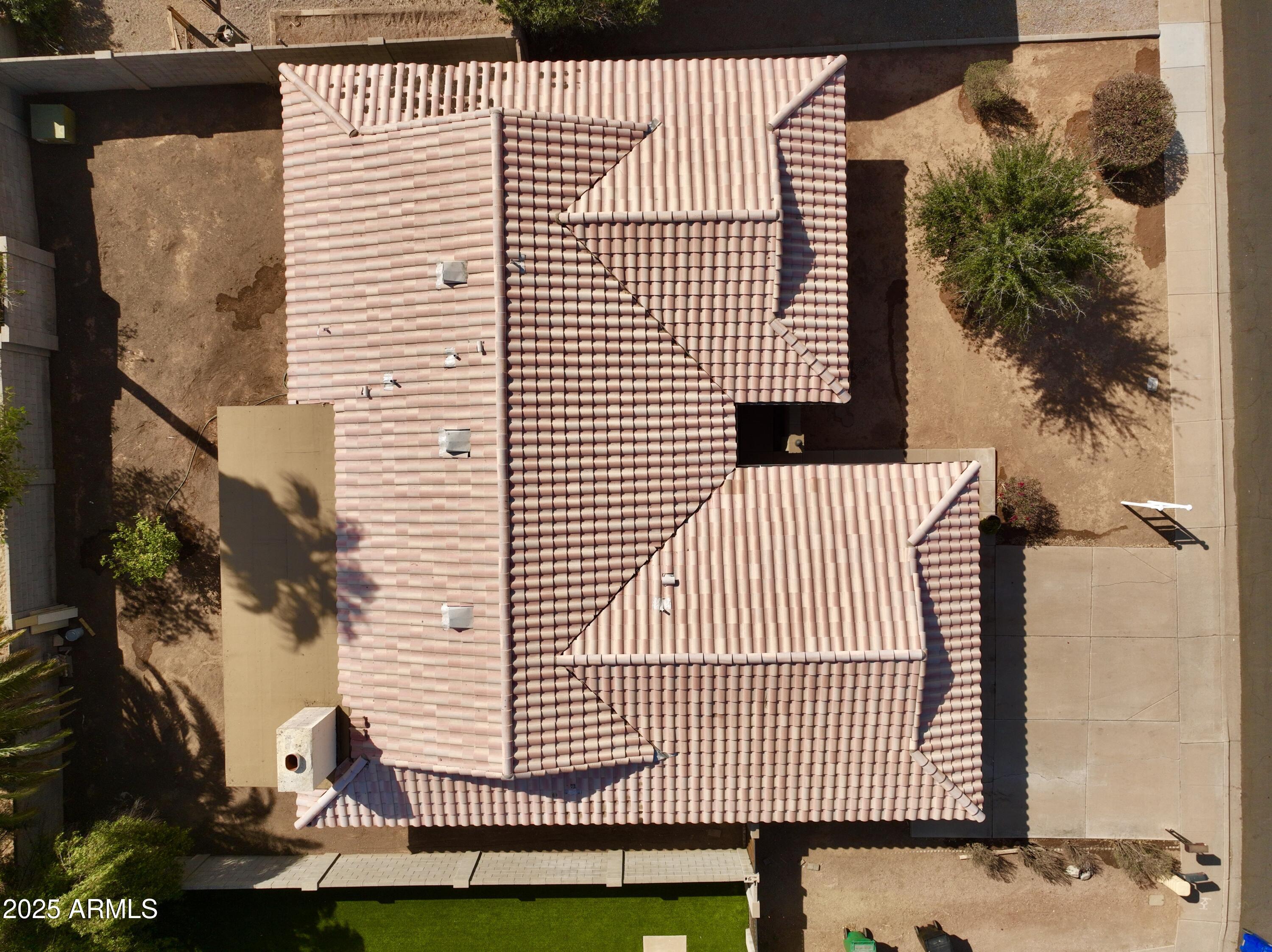 1455 W POSADA Avenue