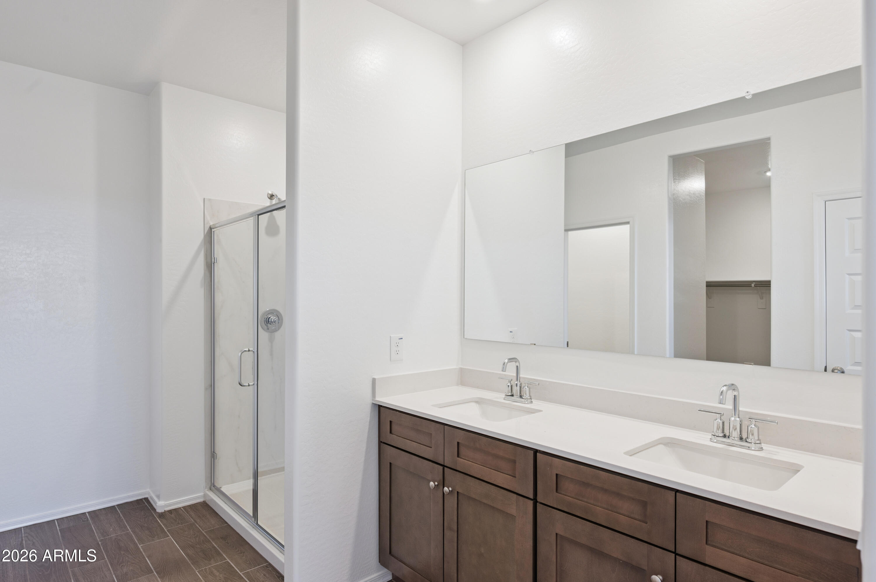 46563 W Skyline Drive