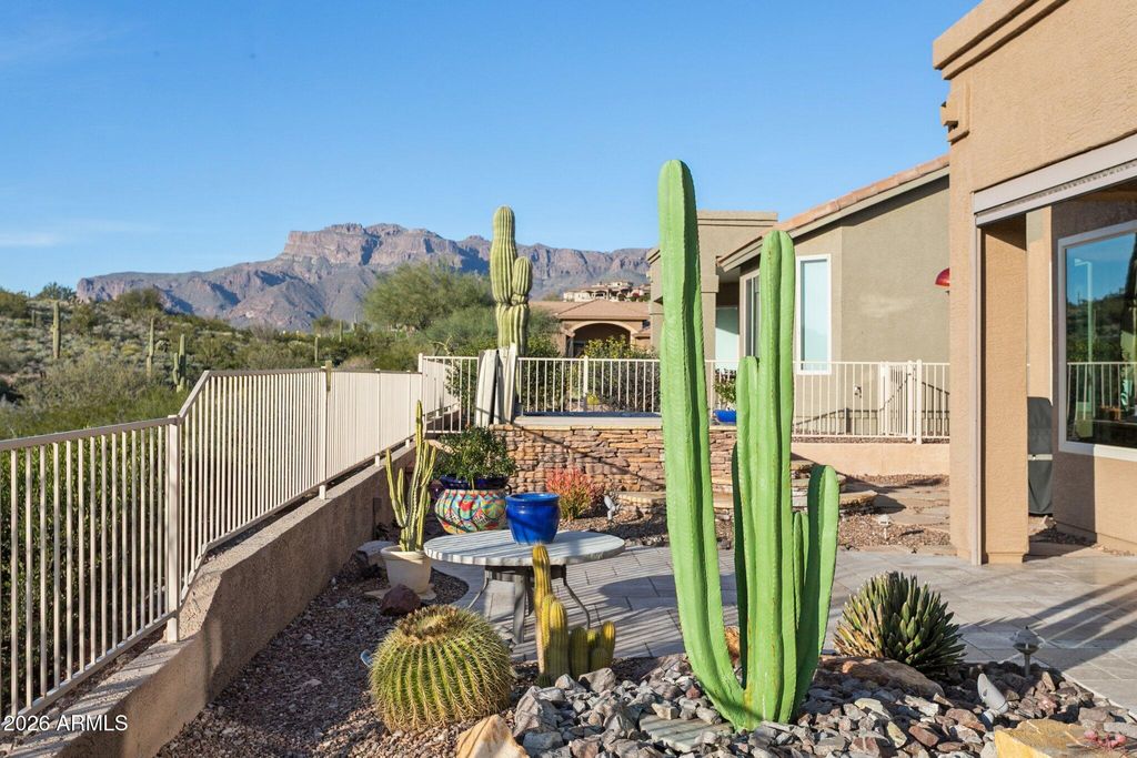 Photo of 4588 S Dusty Coyote Trail, Gold Canyon, AZ 85118 (MLS # 6970016)