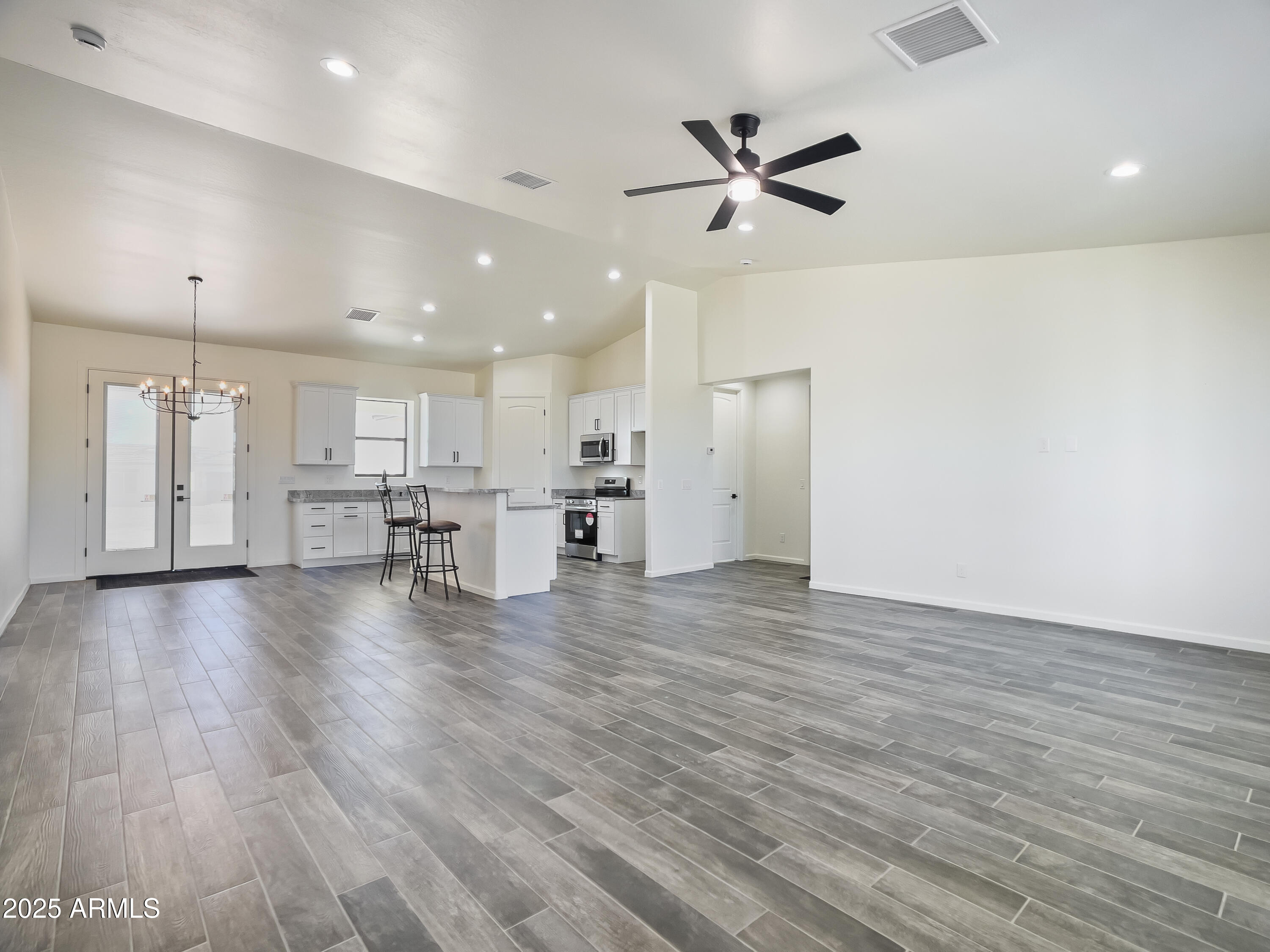 20111 W SAGUARO VISTA Drive