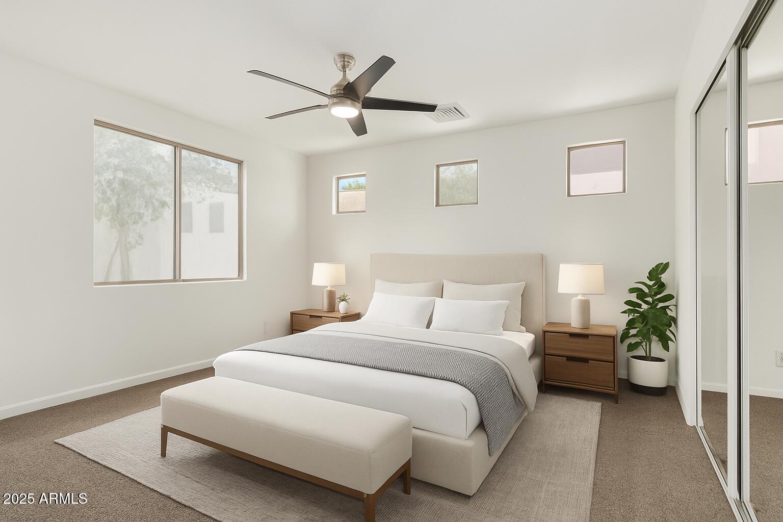 1322 S ROSEANN Street