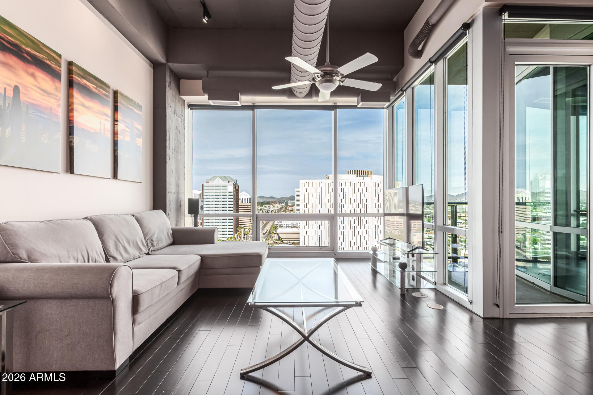 1 E LEXINGTON Avenue 1407