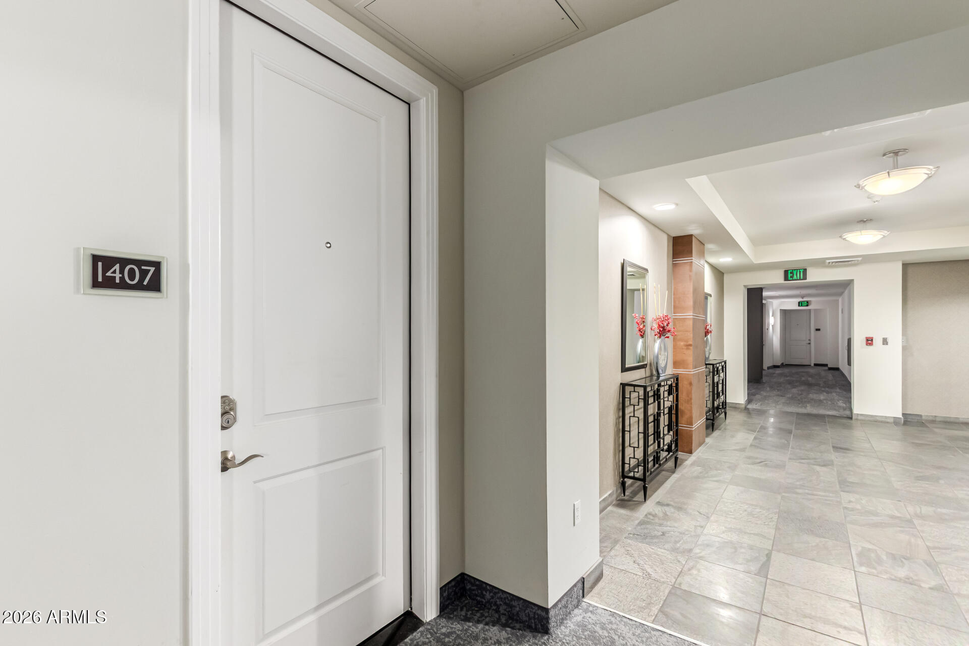 1 E LEXINGTON Avenue 1407