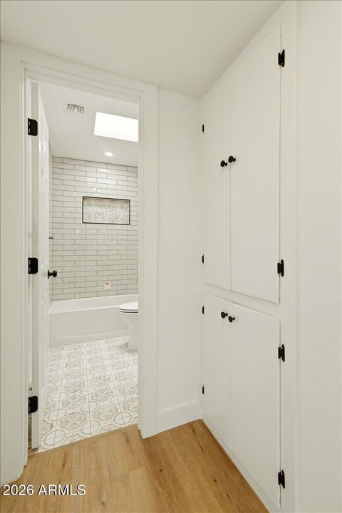 2741 W MEADOWBROOK Avenue Phoenix AZ 85017