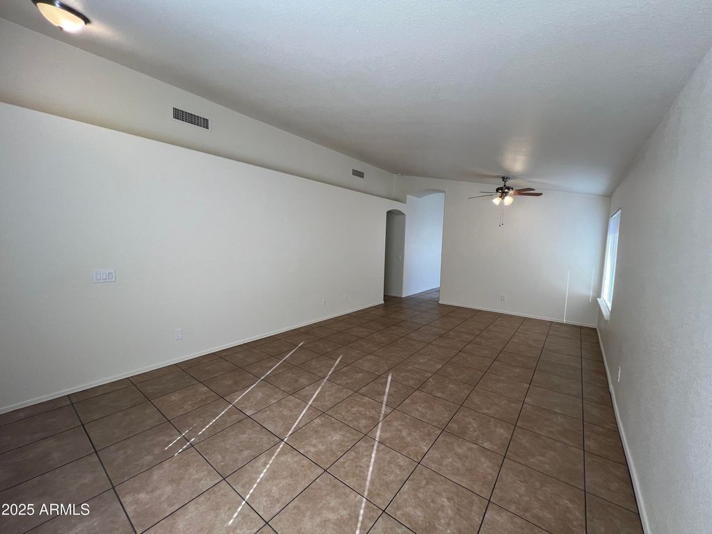 Photo of 7812 W Solano Drive N, Glendale, AZ 85303 (MLS # 6955639)