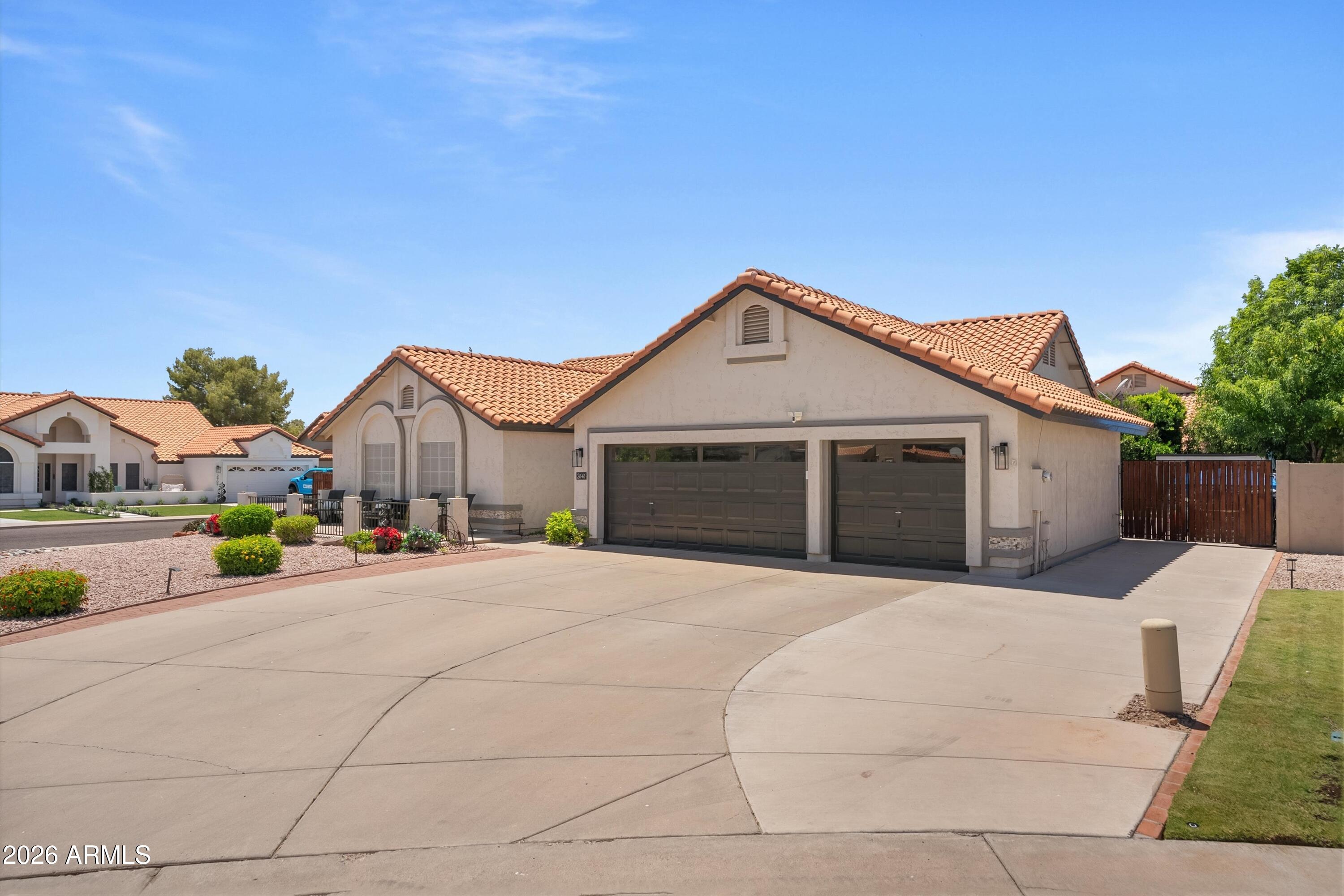 2646 N FONTANA Circle