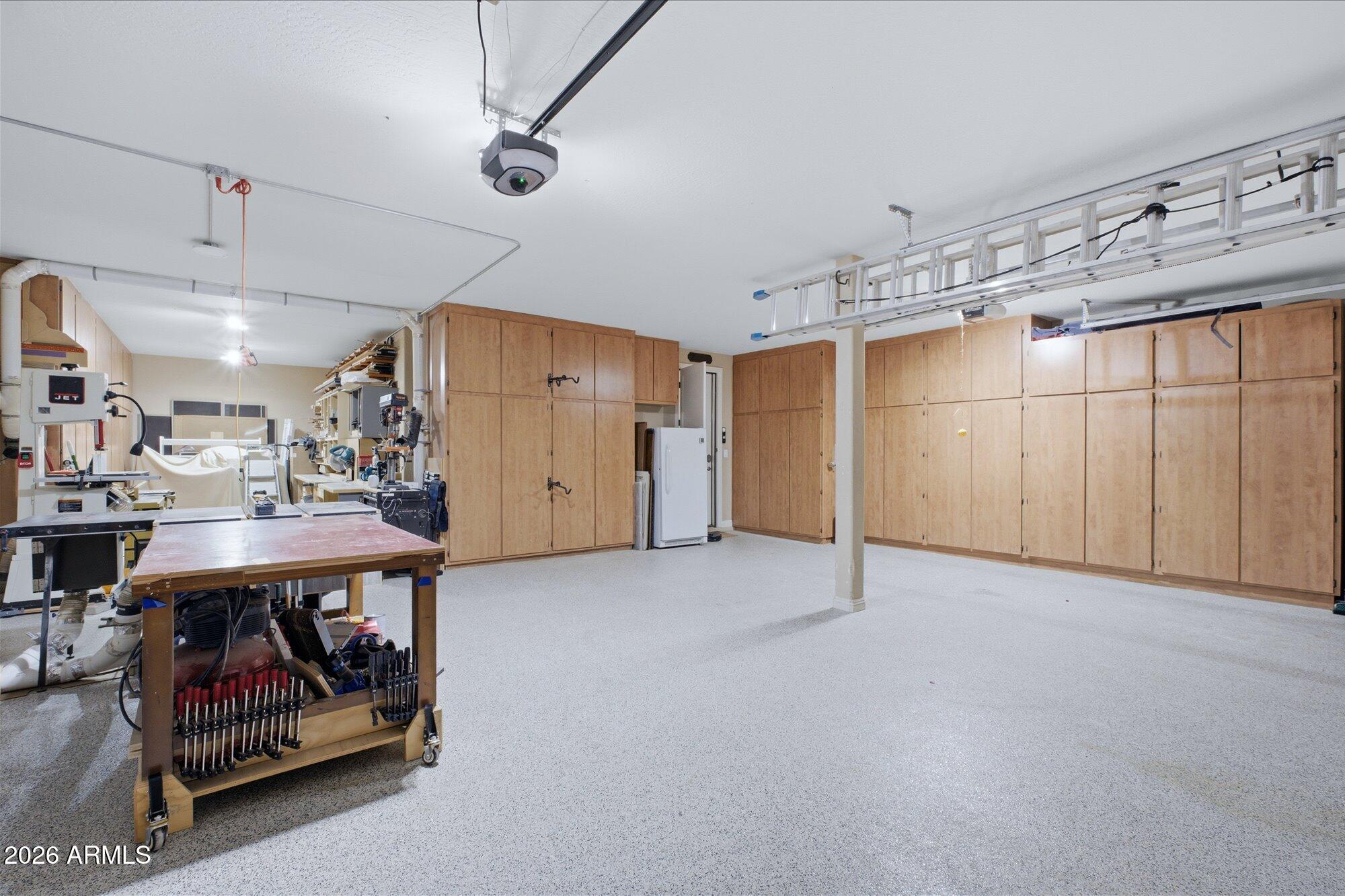 ANTHEM UNIT 73 - Residential