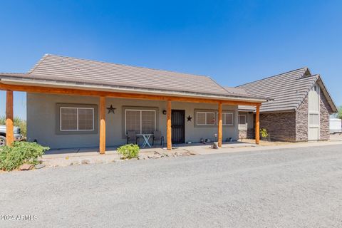 Single Family Residence in Queen Creek AZ 28995 Royce Road.jpg