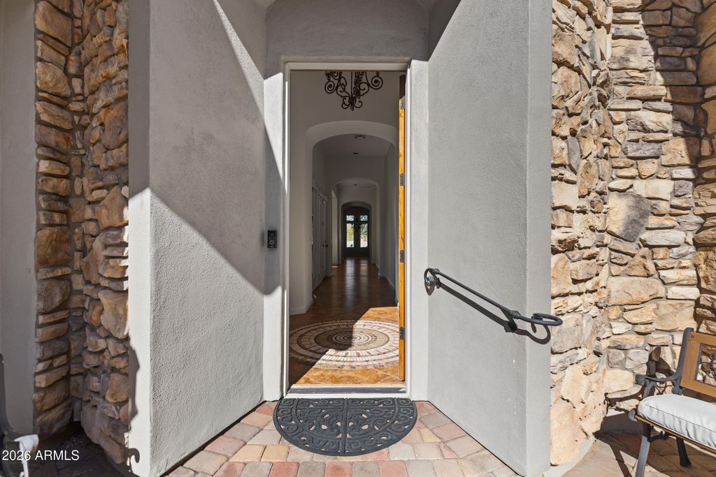 Photo of 7134 E Sandia Street, Mesa, AZ 85207 (MLS # 6972201)