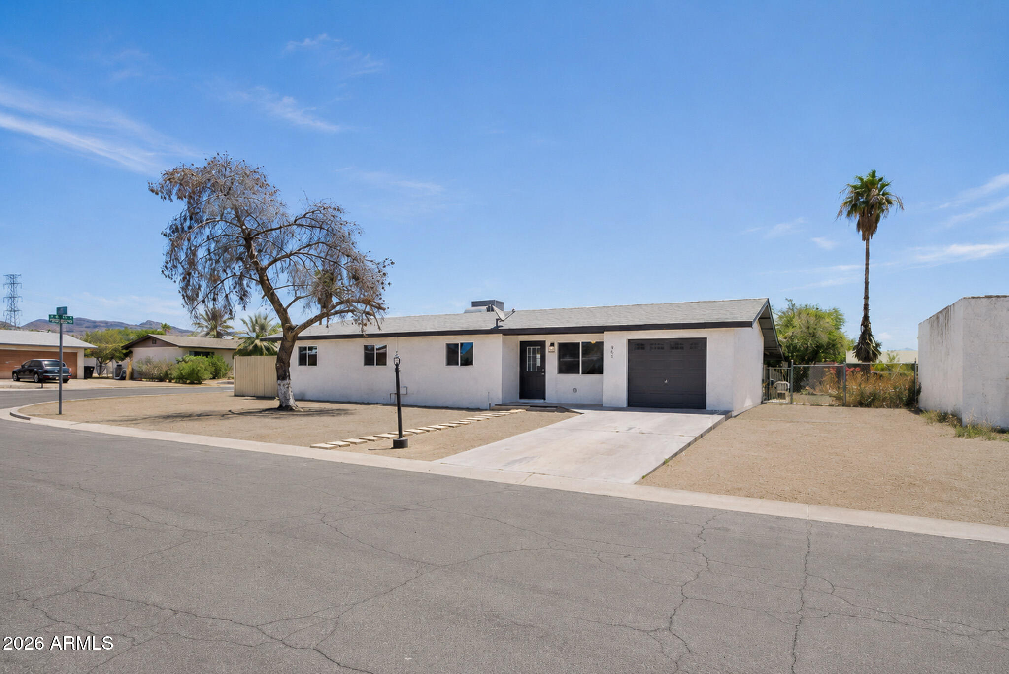 901 N 95TH Place