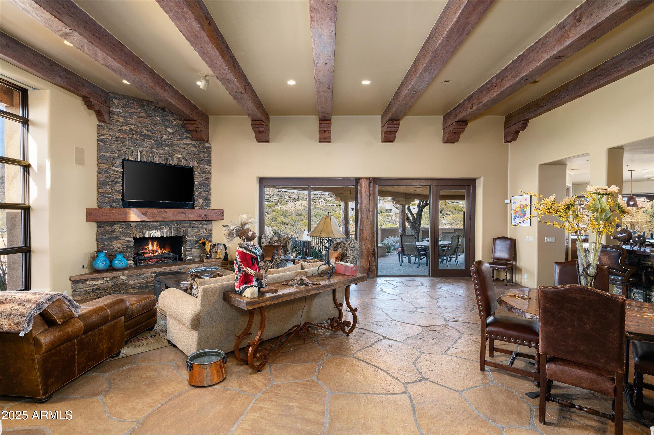 DESERT MOUNTAIN - Residential