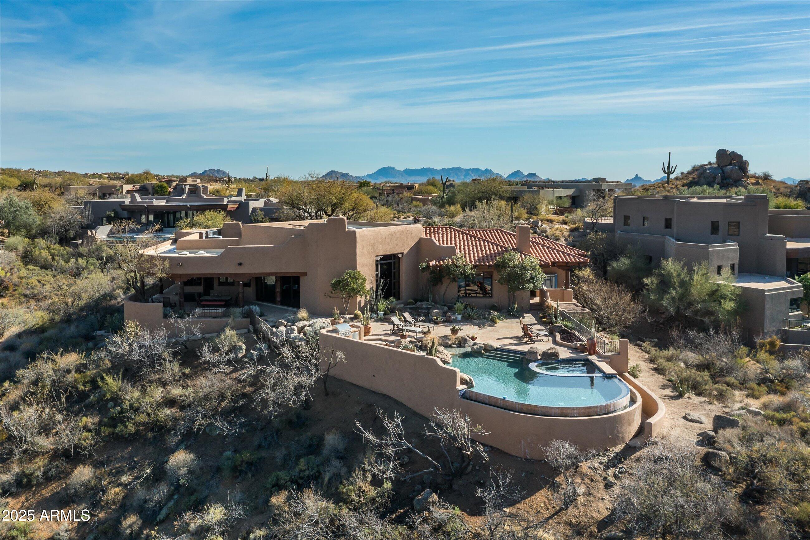 DESERT MOUNTAIN - Residential