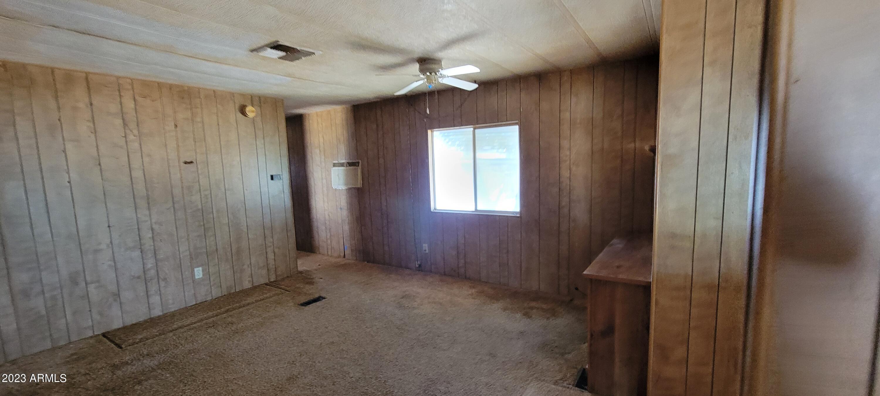 Photo 11 of 14 of 1947 N LEE Road mobile home