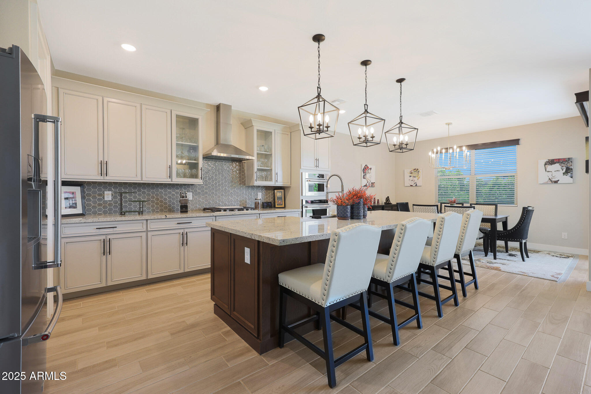 18545 W ALICE Avenue