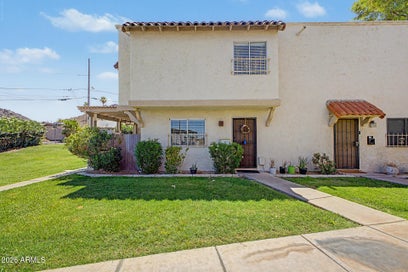 8857 N 12TH Place Phoenix AZ 85020