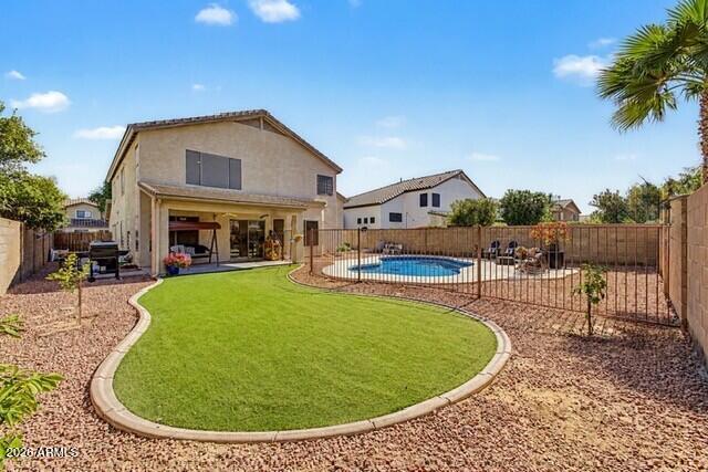284 W GOLDFINCH Way