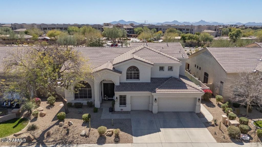 Photo of 7527 E Nestling Way, Scottsdale, AZ 85255 (MLS # 6869381)