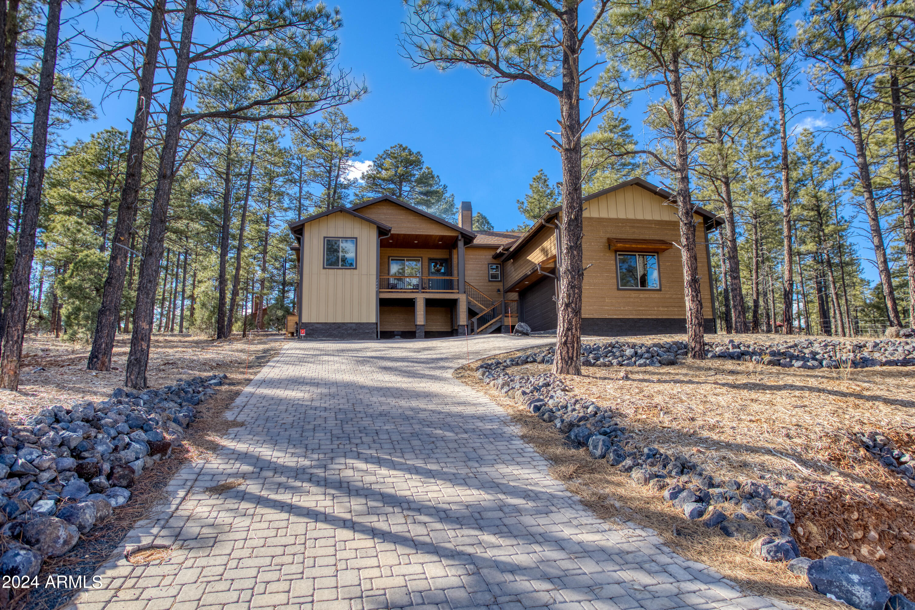 1060 S LAKESIDE Trail