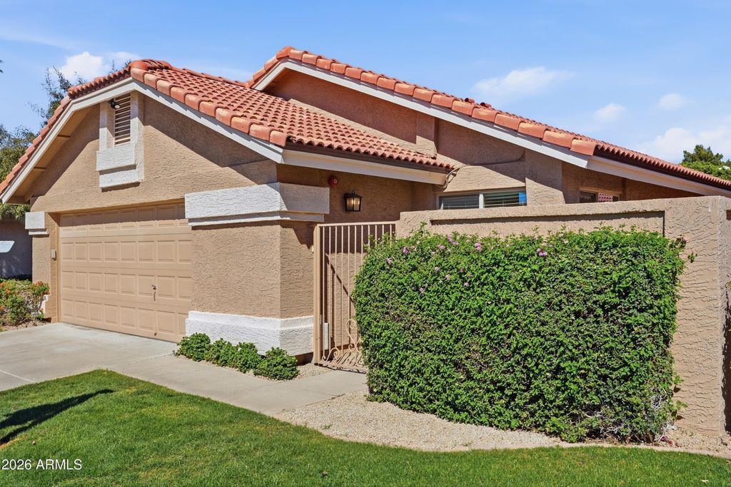 Photo of 8832 E Sunnyside Drive E, Scottsdale, AZ 85260 (MLS # 6993829)