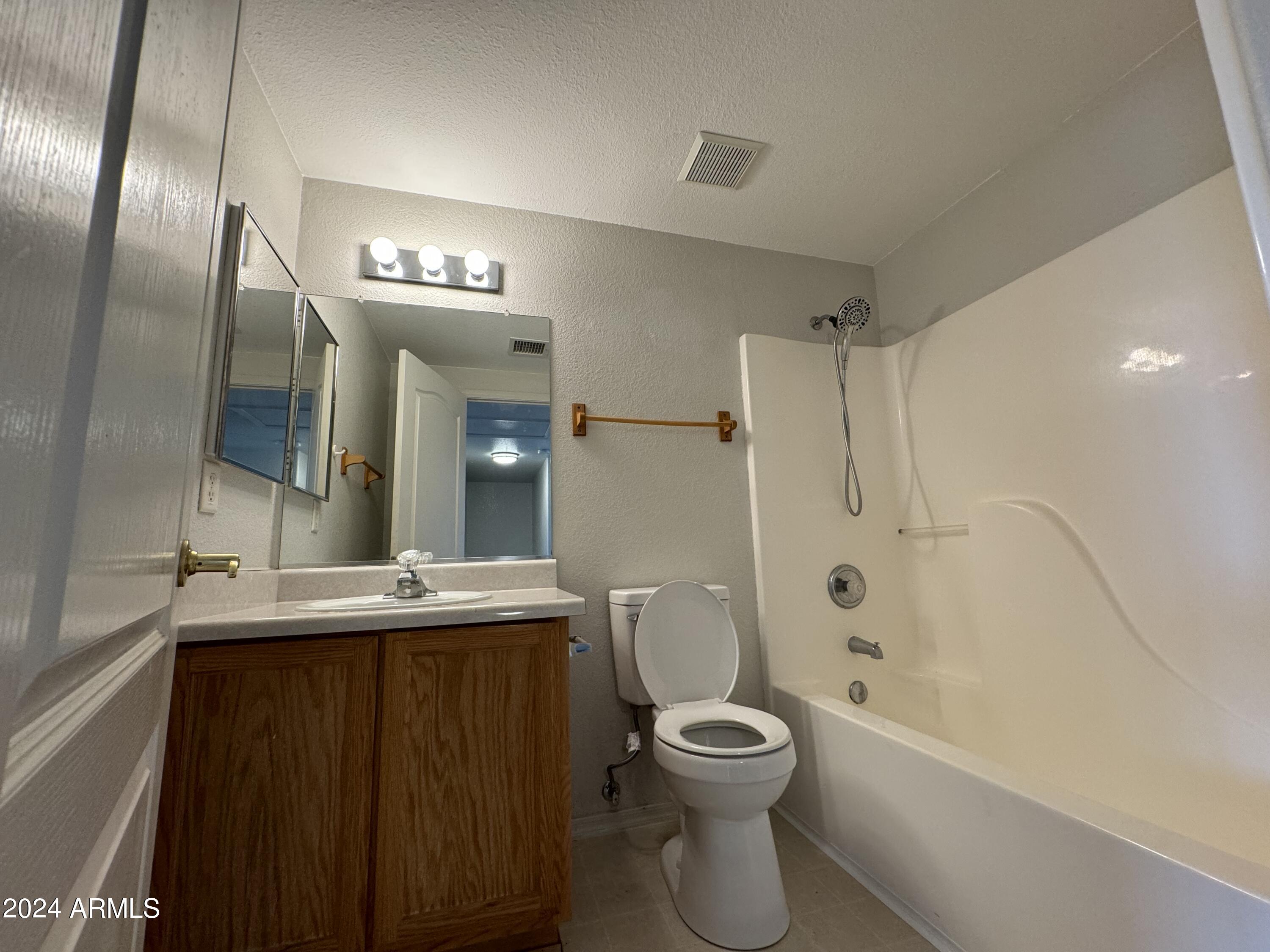 OCOTILLO VILLAS - Residential
