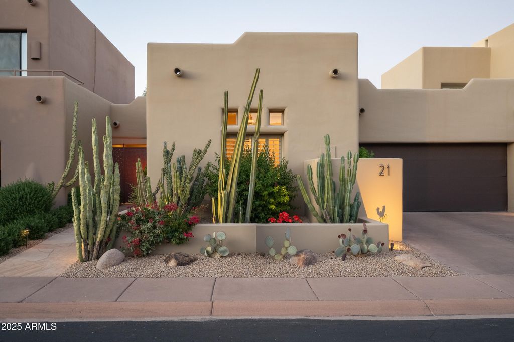 Photo of 6711 E Camelback Road #21, Scottsdale, AZ 85251 (MLS # 6944421)