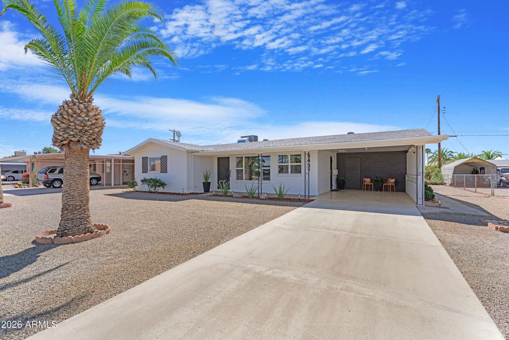 Photo of 5437 E Butte Street, Mesa, AZ 85205 (MLS # 7000426)