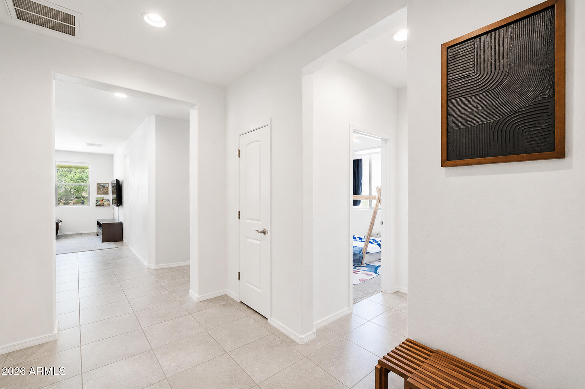 566 HORSESHOE BEND Circle