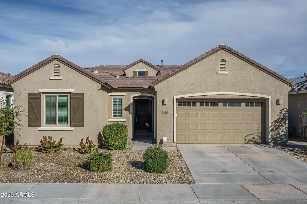 Photo of 19226 W Hazelwood Street, Litchfield Park, AZ 85340 (MLS # 6952952)