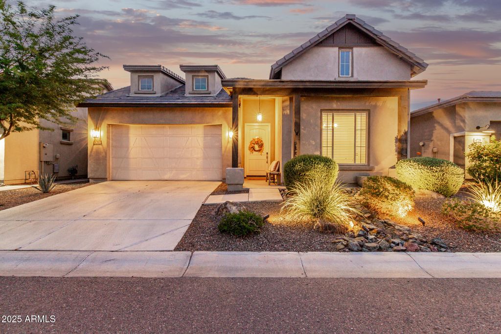 Photo of 4702 N 212th Avenue, Buckeye, AZ 85396 (MLS # 6926113)