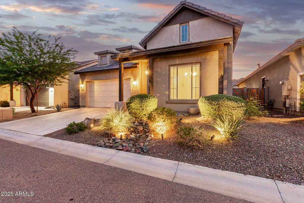 Photo of 4702 N 212th Avenue, Buckeye, AZ 85396 (MLS # 6926113)