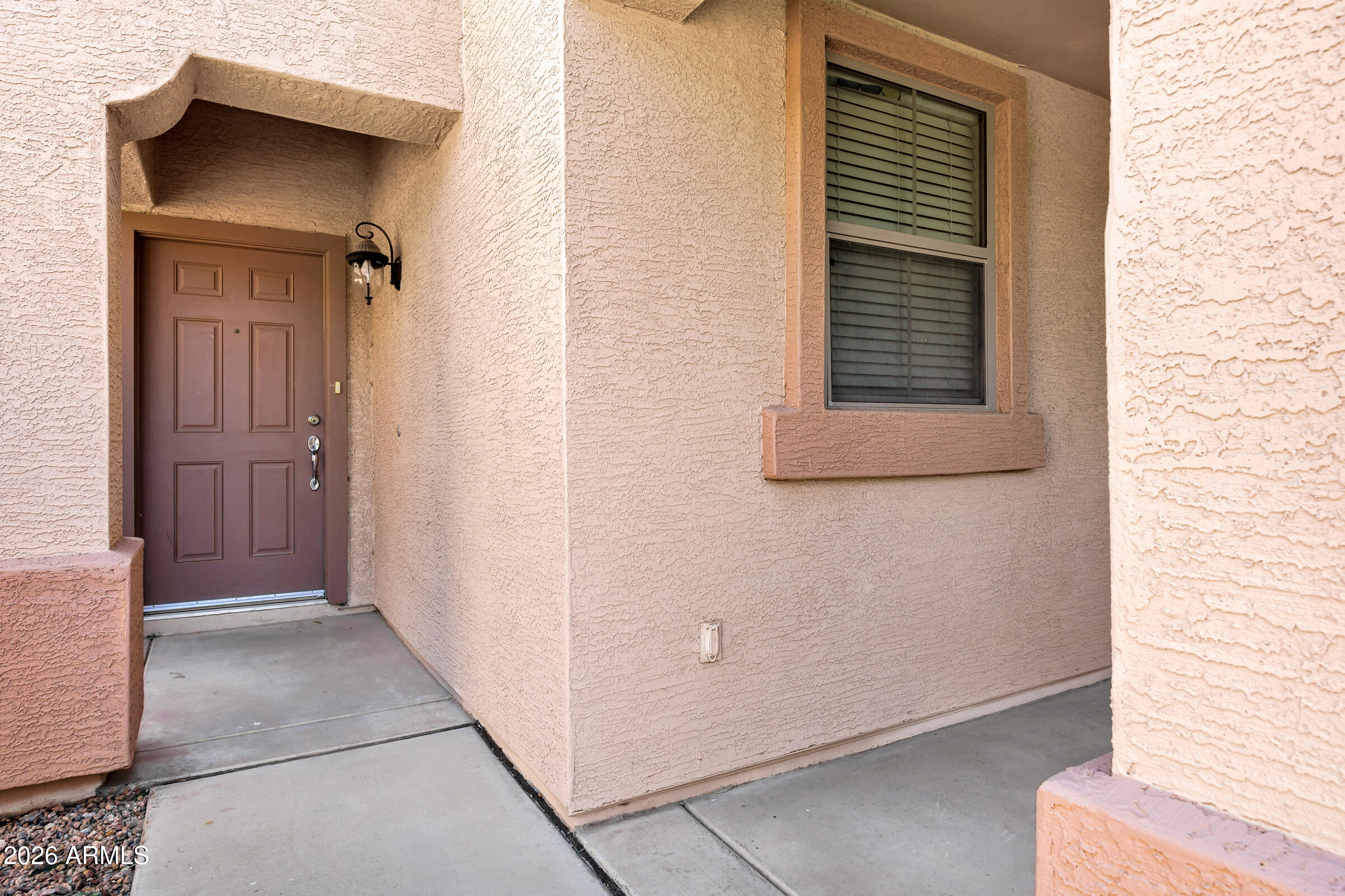 45071 W Yucca Lane