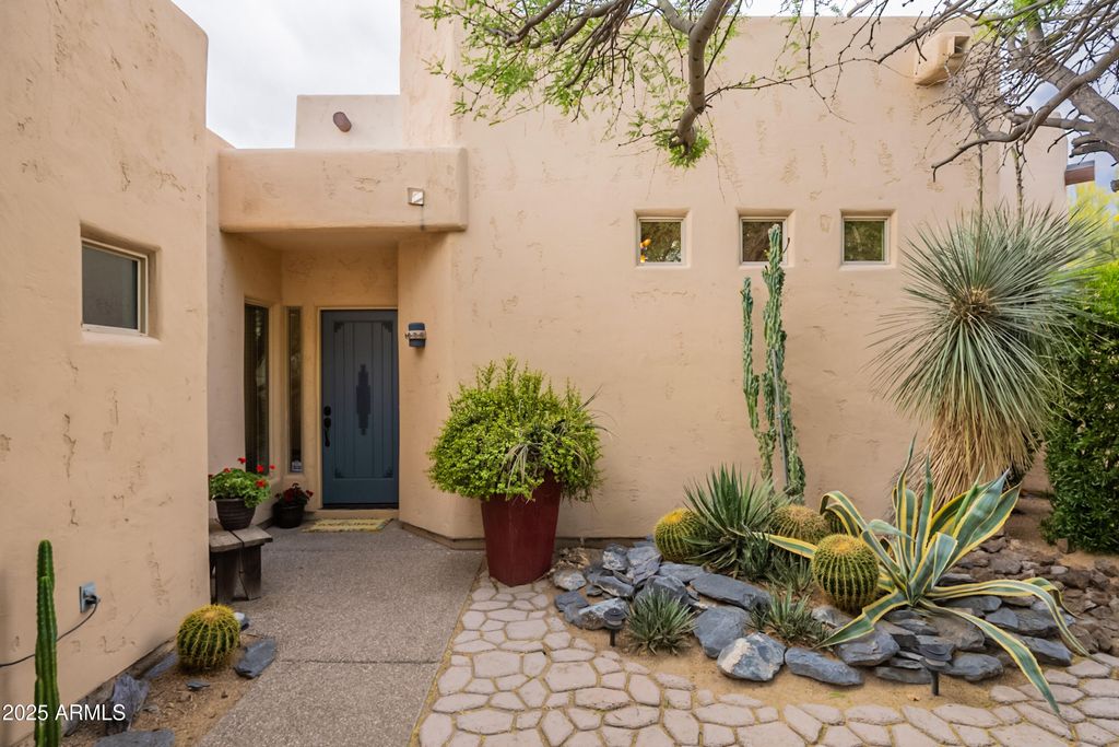 Photo of 39017 N Habitat Circle, Cave Creek, AZ 85331 (MLS # 6859279)