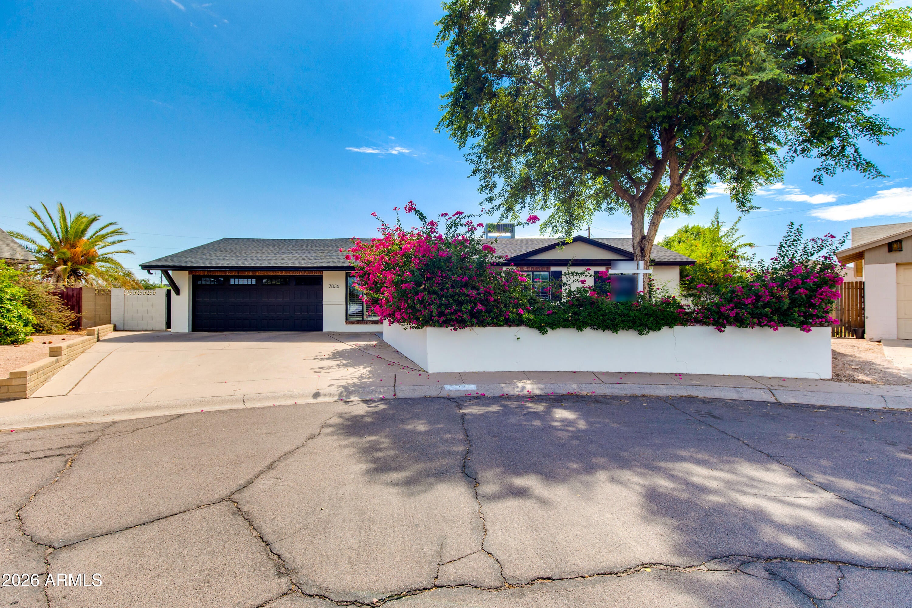 7836 E CYPRESS Street