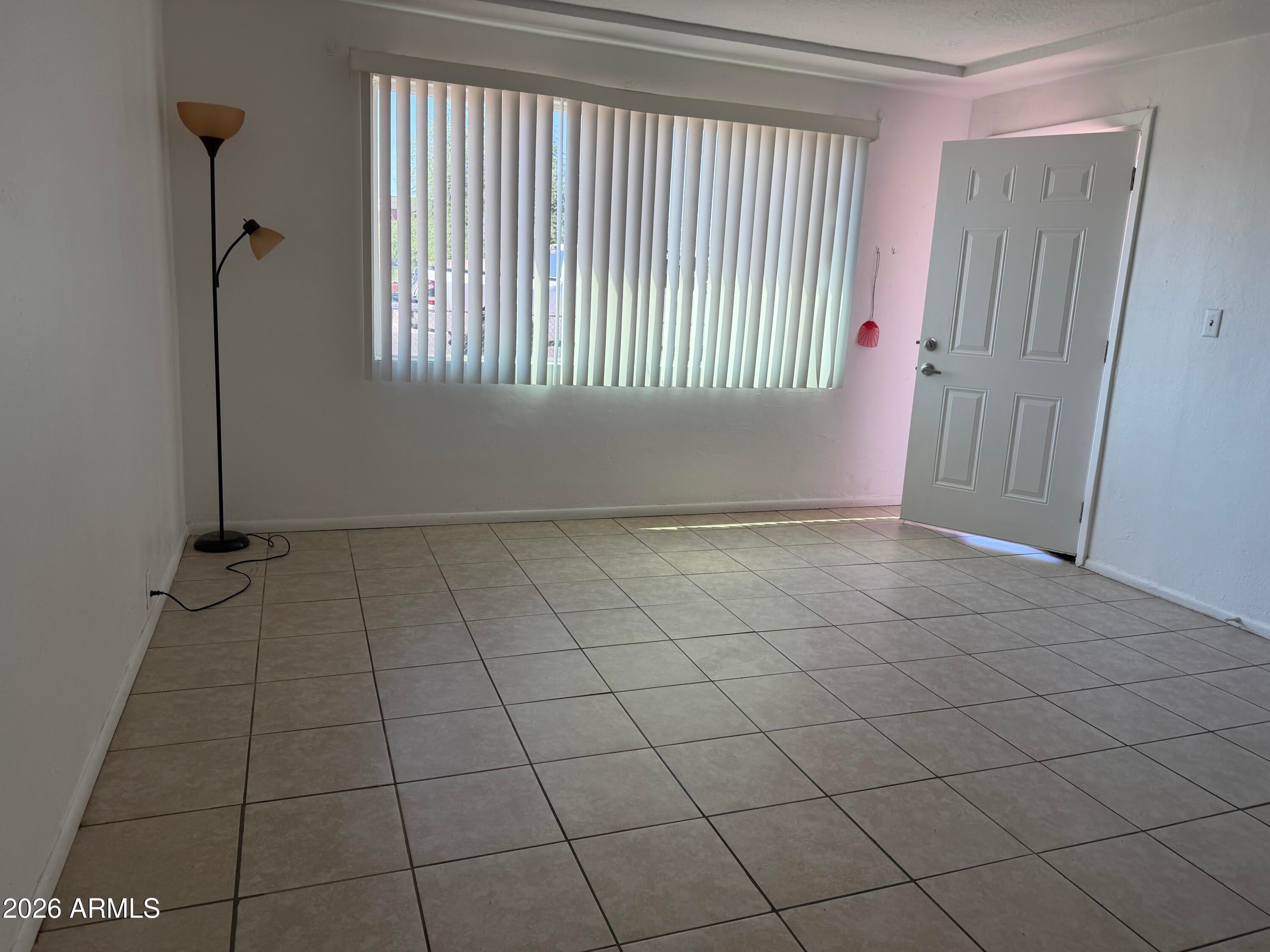 200 W HILL Drive