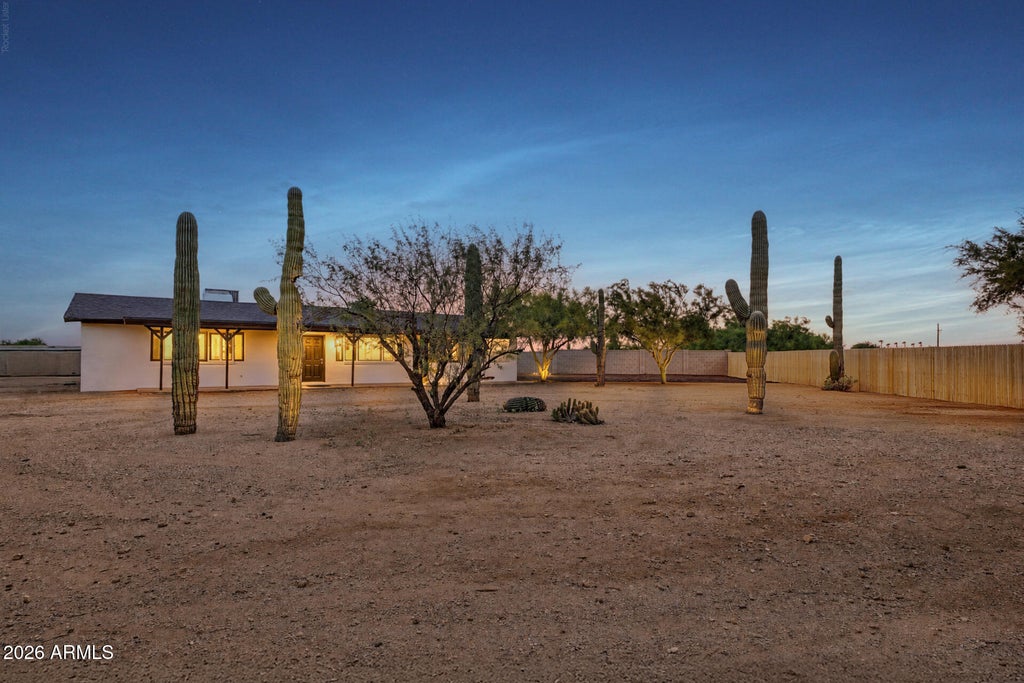Photo of 1920 E 18th Avenue, Apache Junction, AZ 85119 (MLS # 7086812)