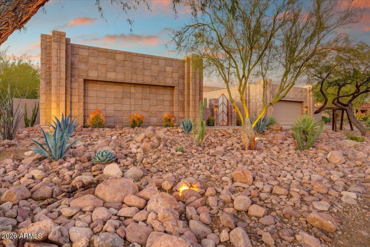 7344 E WILDERNESS Trail