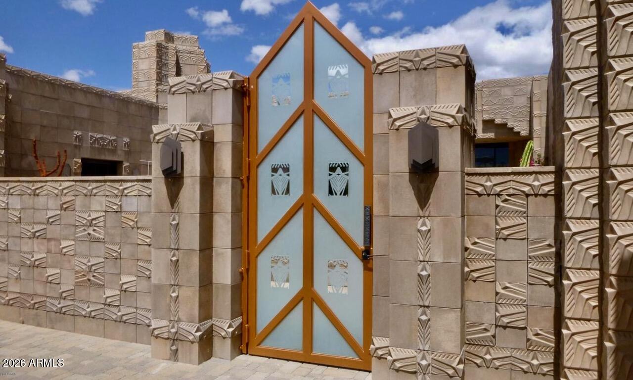 7344 E WILDERNESS Trail