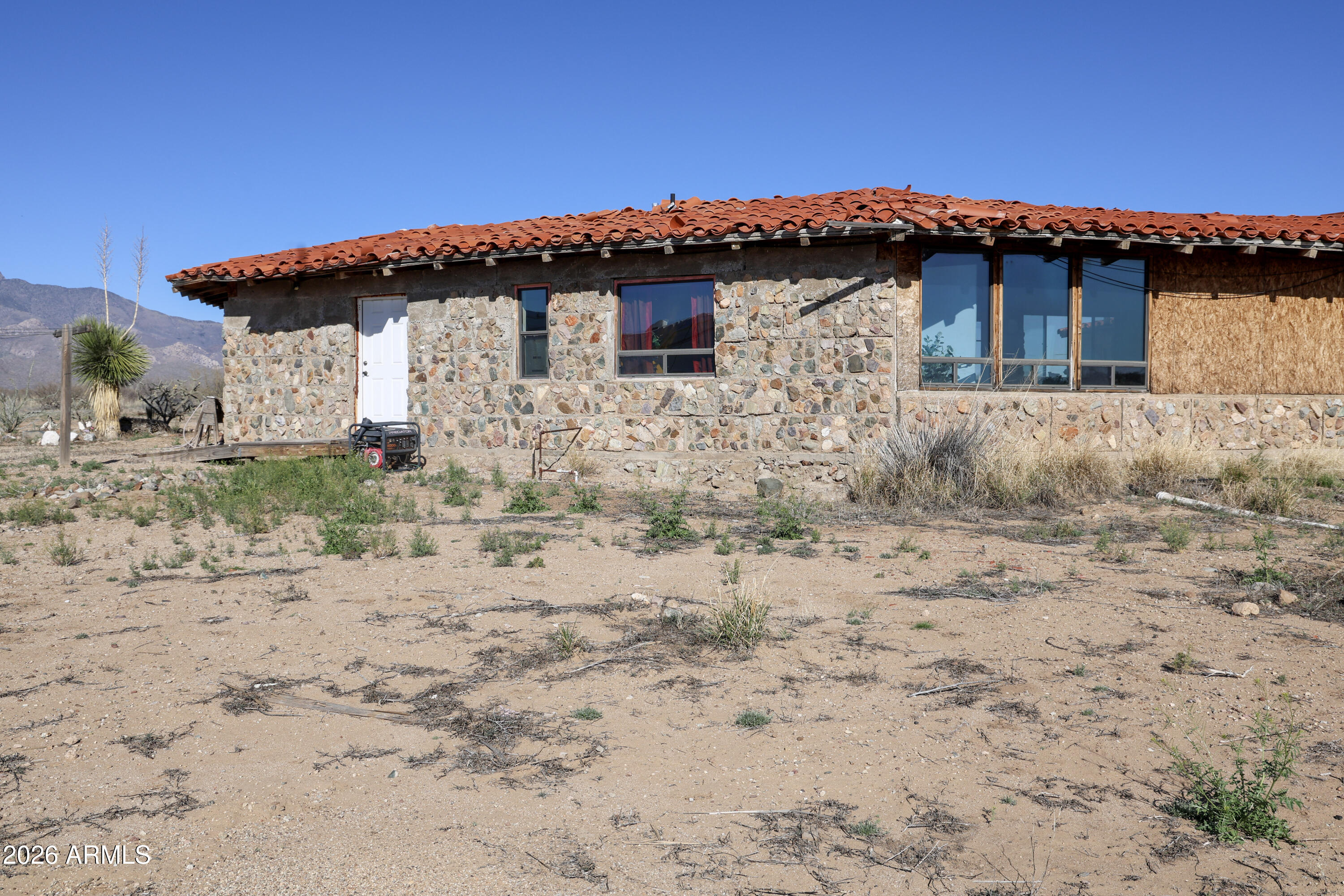 5555 E SINGING ARROW Lane