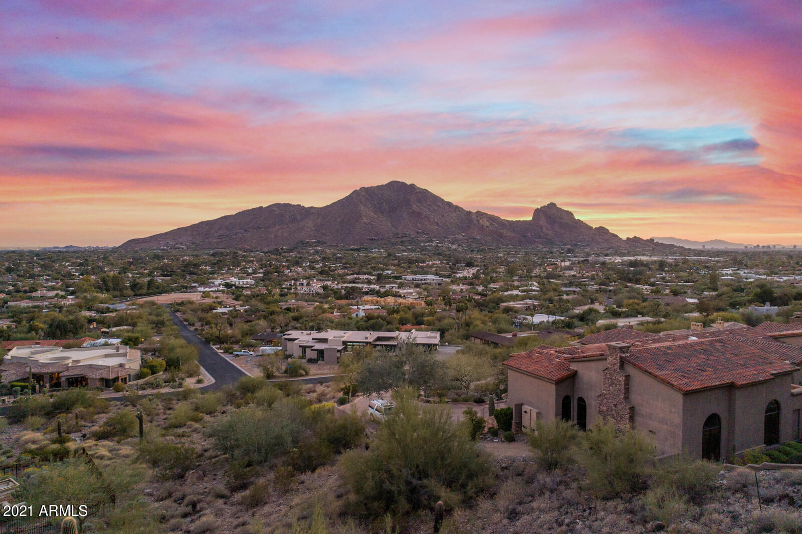 Paradise Valley Hillside - Residential