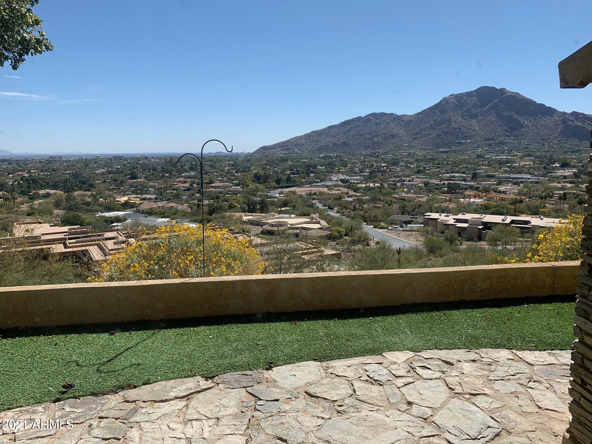 Paradise Valley Hillside - Residential