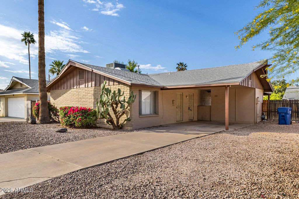 Photo of 1412 E Broadmor Drive, Tempe, AZ 85282 (MLS # 6996015)