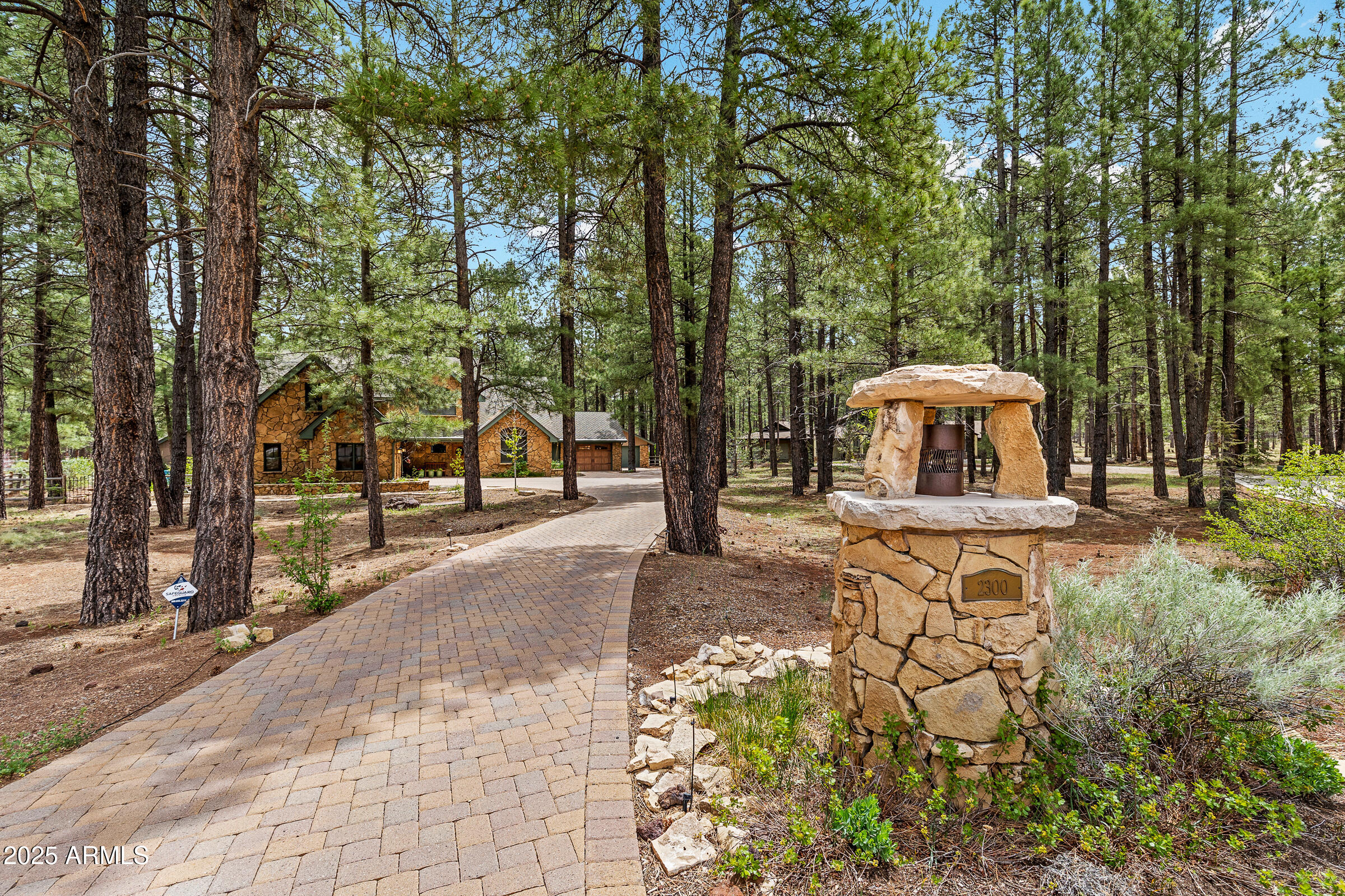 2300 W KILTIE Lane