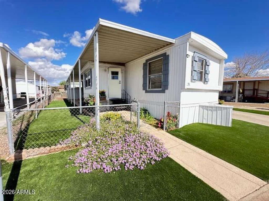 Photo of 10810 N 91st Ave. Ave #96, Peoria, AZ 85345 (MLS # 6986572)