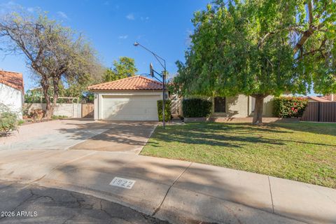 1922 E PALOMINO Drive Tempe AZ 85284