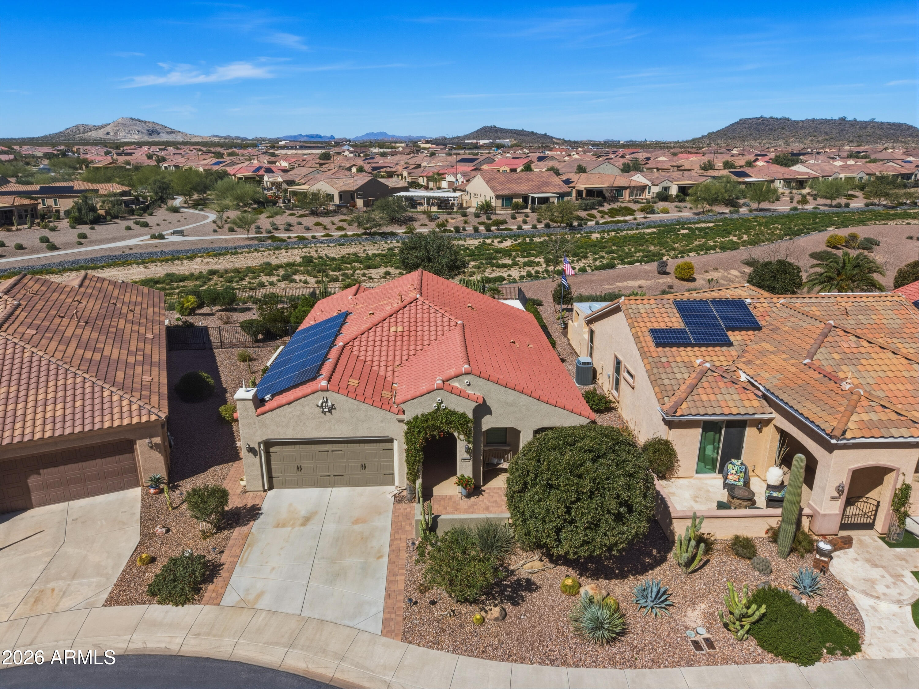 4062 N PRESIDENTIAL Drive